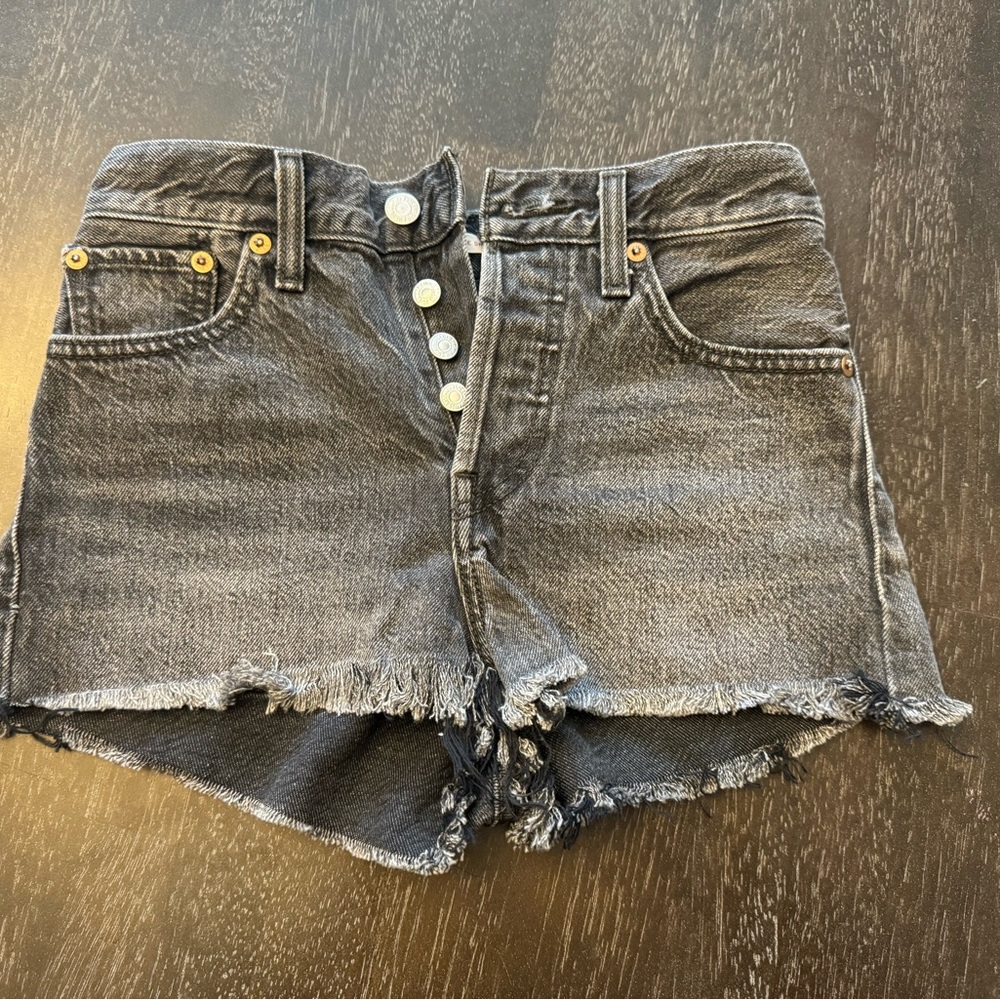 Levi's Black Jean Shorts with Frayed Hem and High-Waisted Fit